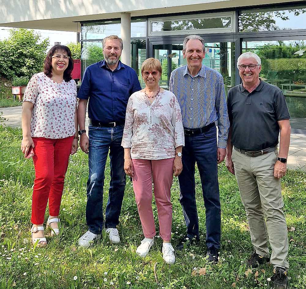 Bürgermeister und Fraktionsvorsitzender Dr. Ralf Göck, Kreisrätin Renate Schmidt, Kreisrat Thomas Zachler und Beraterin Marina Nottbohm waren von der Präsentation beeindruckt. 